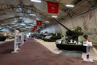 蛮啾新作《蓝色星原：旅谣》在台湾通过评级 登陆多平台